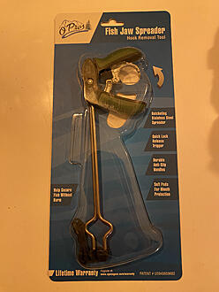 Click image for larger version

Name:	Opro's fish jaw spreader.jpg
Views:	237
Size:	2,19 MB
ID:	2653439