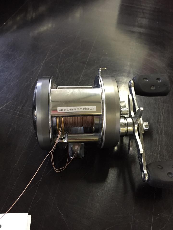12v fishing reel Lindgren-Pitman S-1200 Electric Deep-Drop/Teaser w/Nylon Spool MPC: 154858 Length:320 Yards Berkley Fishing Rod Berkley Simple Controls