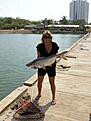 En catfish av n�got slag?
Vi provade en "fishing park", ett st�lle med en stor damm i mitten och sm� hyddor l�ngs kanten d�r man softade, k�kade och drack en singha medan man v�ntade p� napp. Om�jligt att misslyckas..