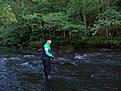 Kompisen f�rs�ker lura havs�ringen i �n.....de blev ja som fick fisken d� ;-)